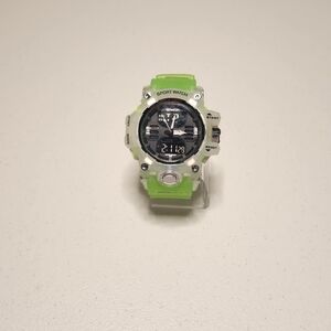 SANDA 6126 Waterproof Sport Watch Green – Good Condition – Everyday Wear